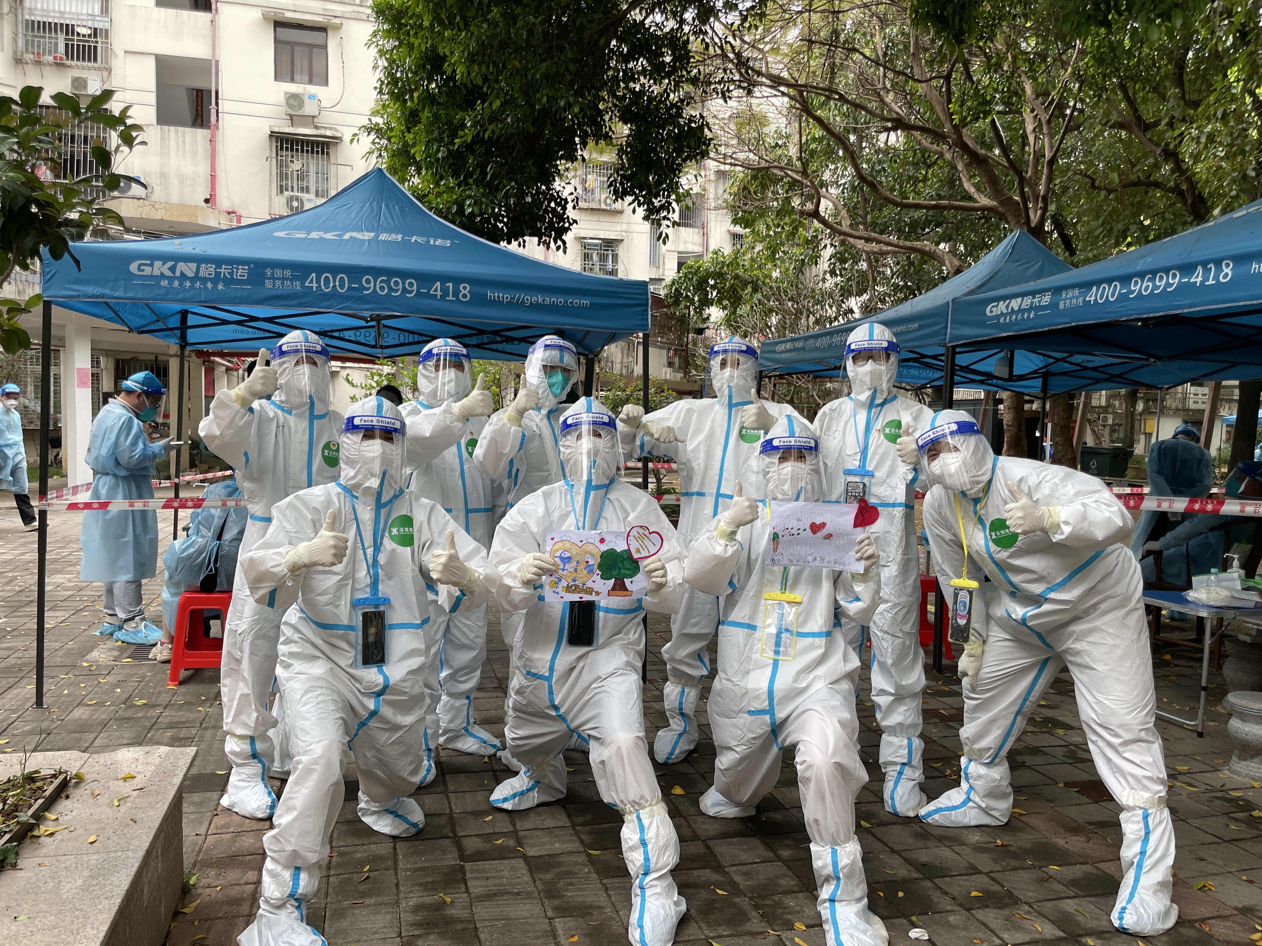 1647852470911036759.jpg “ONEPay
蓝”变身抗疫“大白”守护社区防疫“前沿阵地”1.jpg