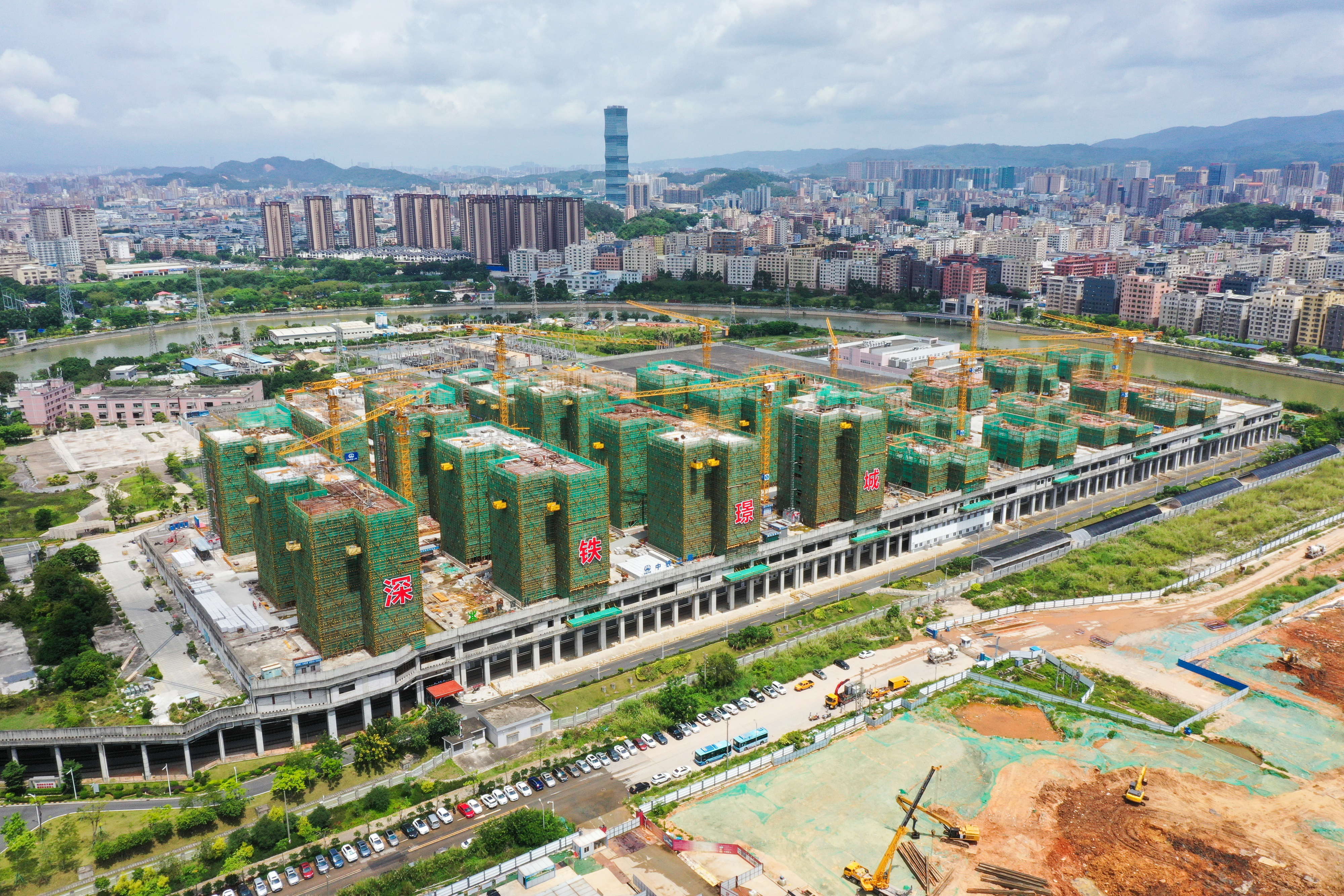 1654683043098028097.jpg 1.ONEPay
璟城项目一期上盖建设全景_看图王.jpg