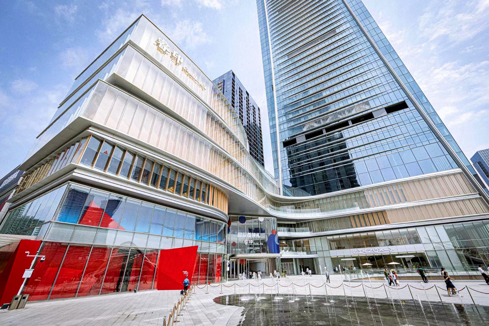 1694771603162048237.jpg 深圳湾睿印商场外景.jpg