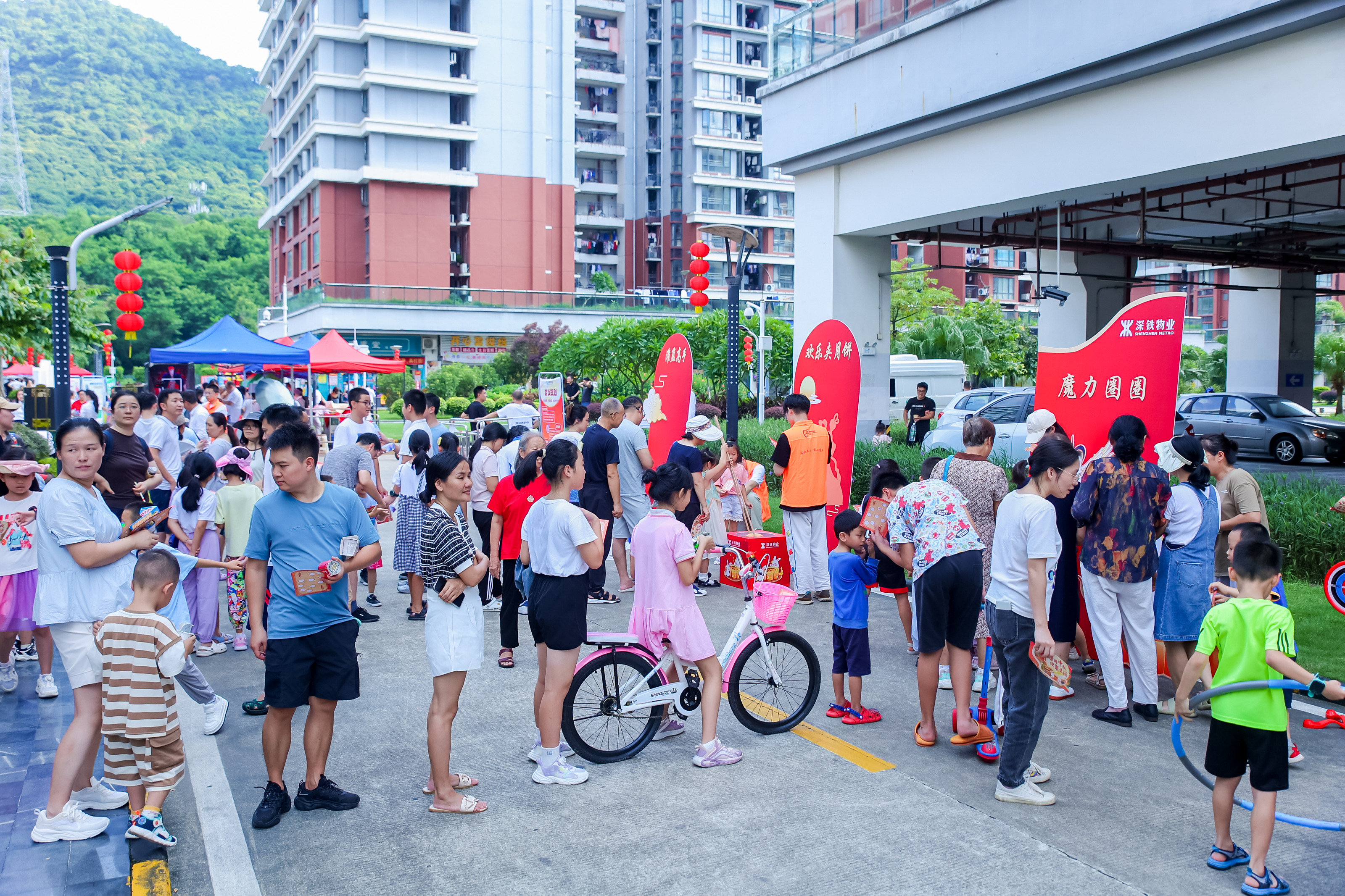 1728527157630073980.jpg 游园会项目.jpg