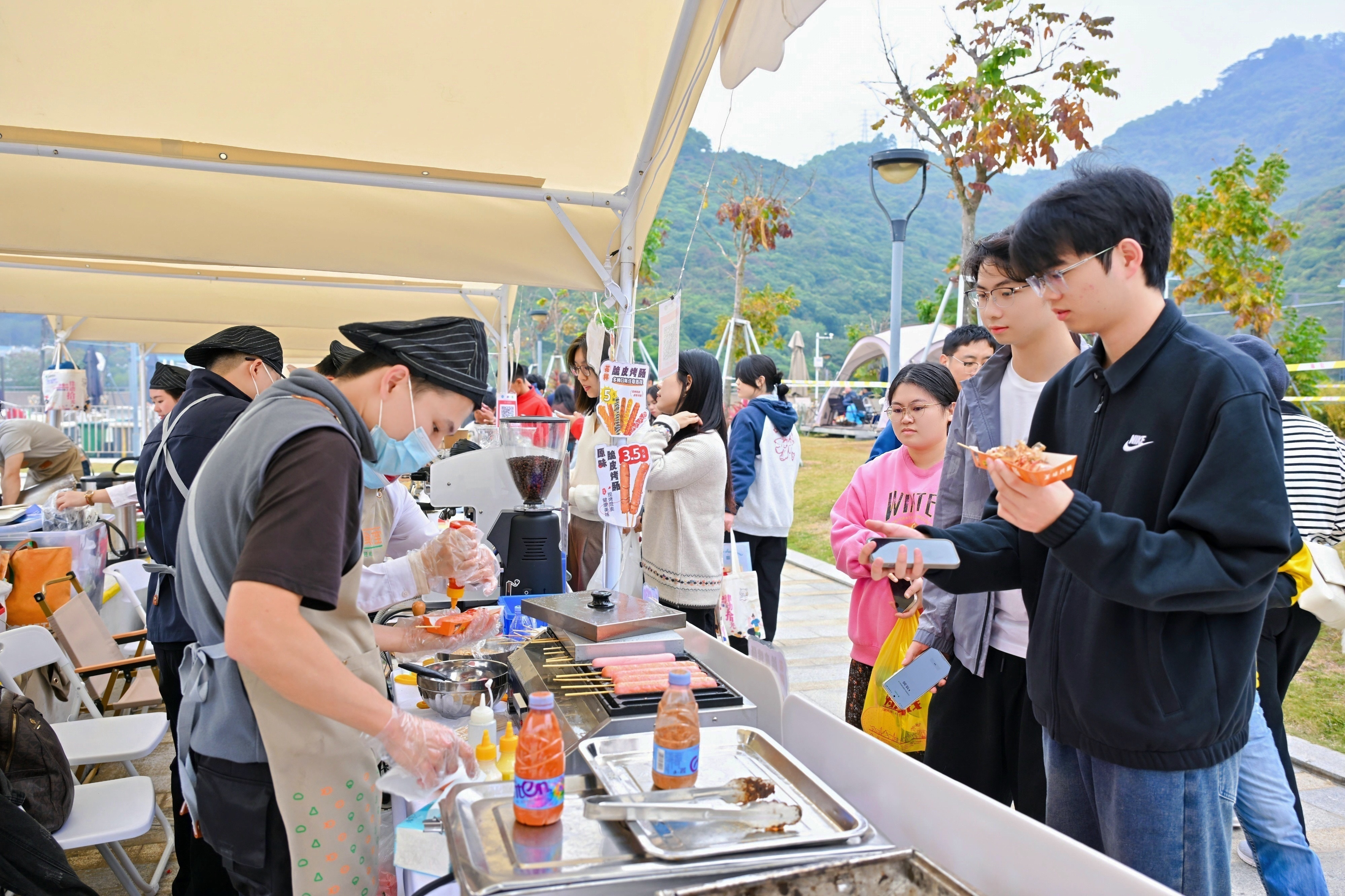 1736000686859083520.jpg b4f346e429b6c7473d3e1e584e4f863.jpg